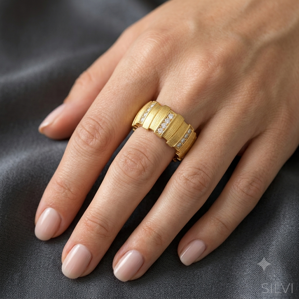 Gold plated moissanite lined ring