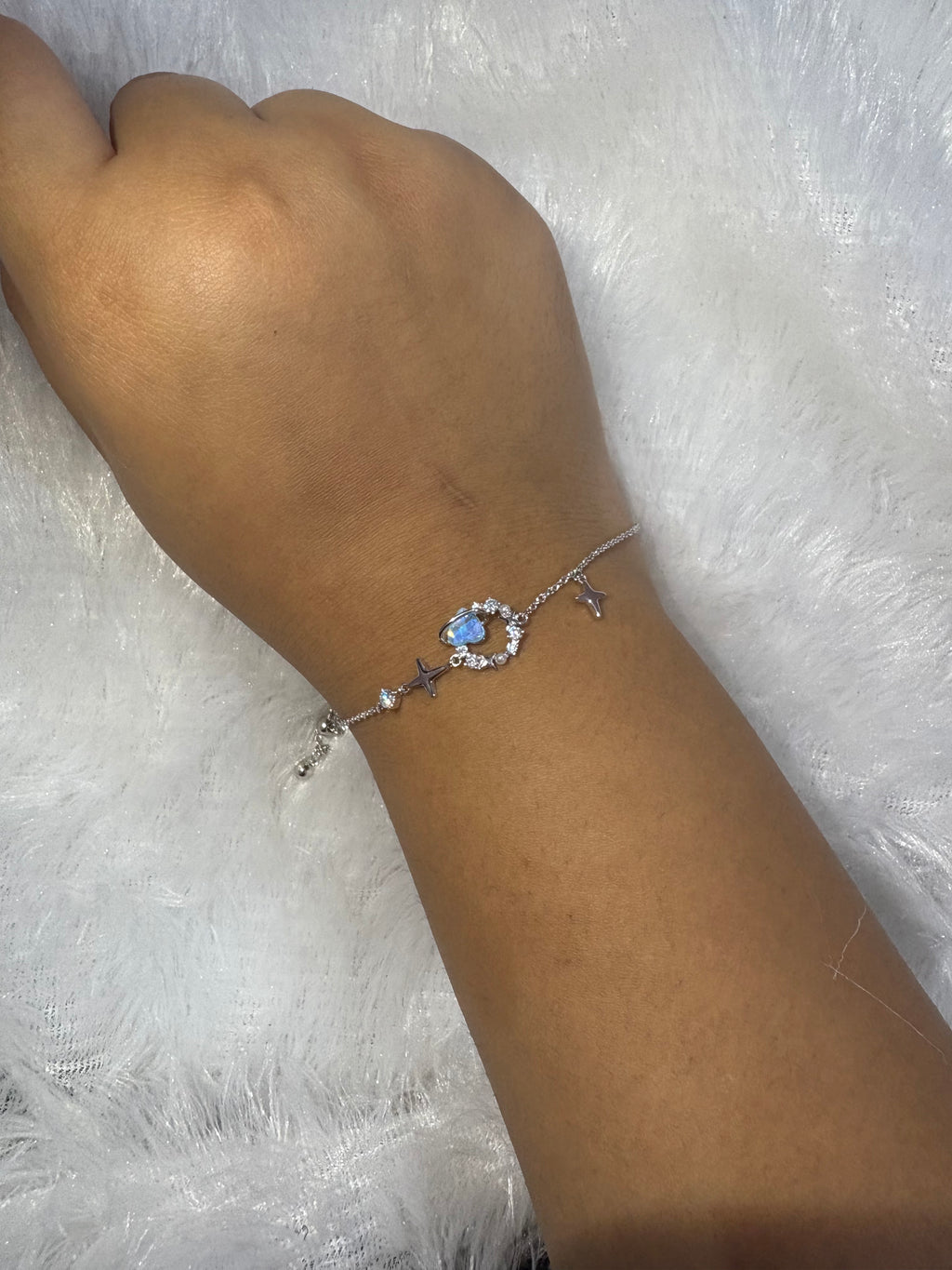 Silver moissanite blue heart bracelet